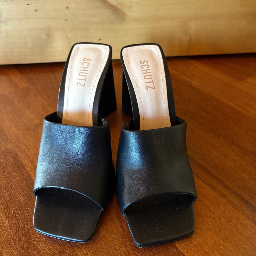 Schultz black high heels